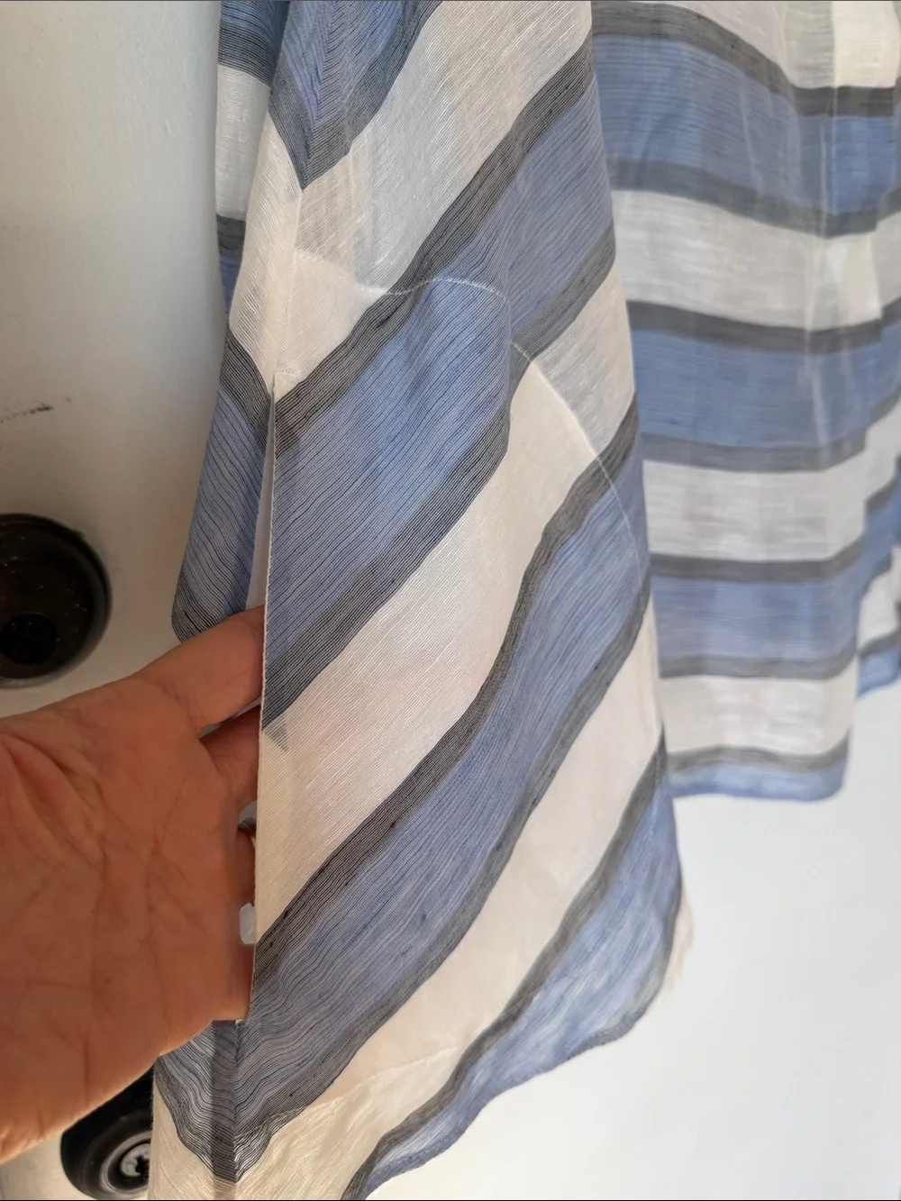 Lafayette 148 Stripe Button Down Shirt White Blue Linen silk long sleeve P - Picture 4 of 7